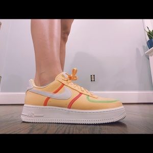 Women’s Air Force 1’07